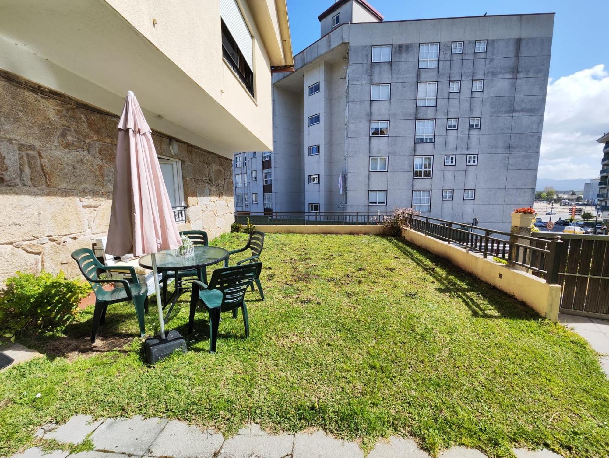 Baiona, 3 Dormitorios Con Jardin Exterior photo